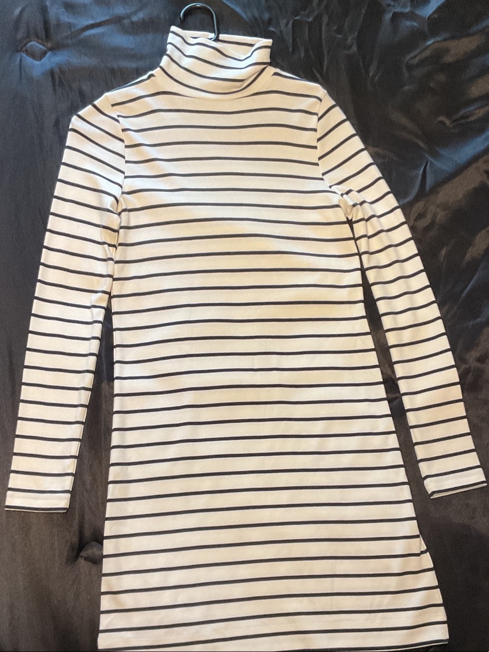 Vineyard vines Striped Turtleneck Long-Sleeve Dress - White with Black Stripes